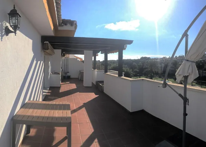 Puerto Banus, Superior 3br Penthouse In Apartment