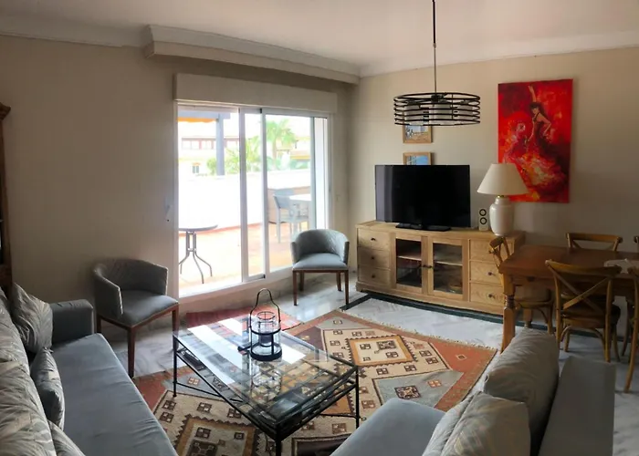 Puerto Banus, Superior 3br Penthouse In Apartment Marbella